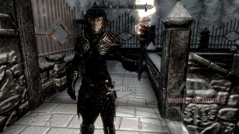 Black and gold elven armor for Skyrim
