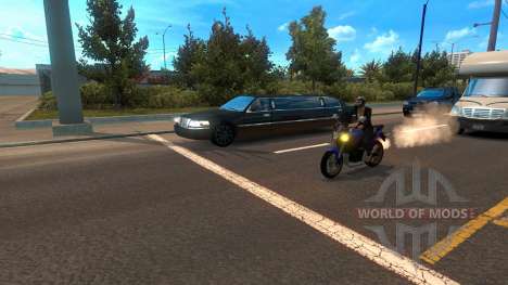 Motorcycles among the traffic for American Truck Simulator