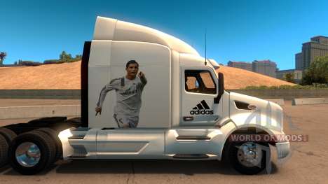 Peterbilt 579 Real Madrid Skin for American Truck Simulator