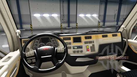 Redesigned the interior in a Peterbilt 579 for American Truck Simulator