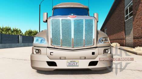 The bumper on the Peterbilt 579 tractor for American Truck Simulator