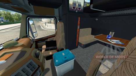 Volvo VNL 670 v1.4.2 for Euro Truck Simulator 2