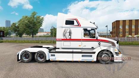 Volvo VNL 670 v1.5.1 for Euro Truck Simulator 2